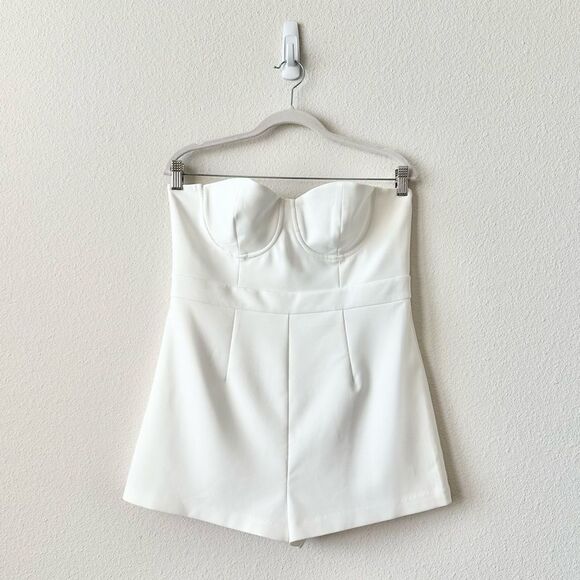 NWT Michael Costello x Revolve Karina Romper in White Size Large - Picture 3 of 9